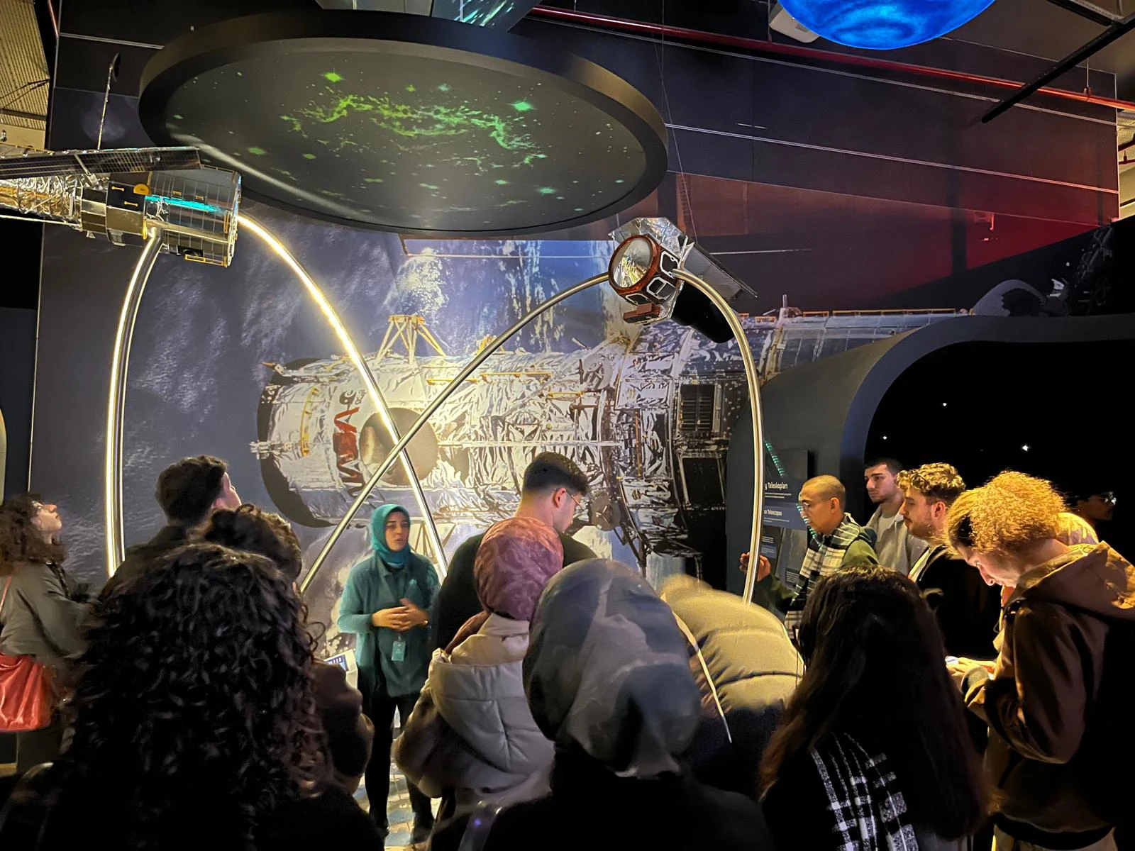 Proje 2 Dersi kapsamında Konya Bilim Merkezi'ne teknik gezi yapıldı.